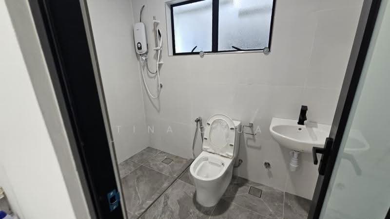 Bungalow House for Rent in Bukit Tunku (Kenny Hills) (Kuala Lumpur) - Tina Chua - Bathroom - PropertyGuru.com.my