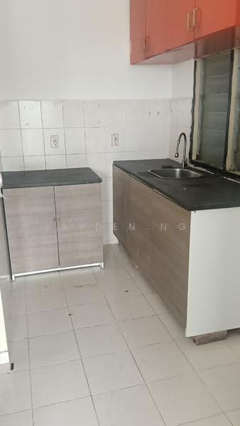 Pangsapuri untuk Dijual di Villa Krystal @ Bandar Selesa Jaya - Jayden Ng - Kitchen - PropertyGuru.com.my
