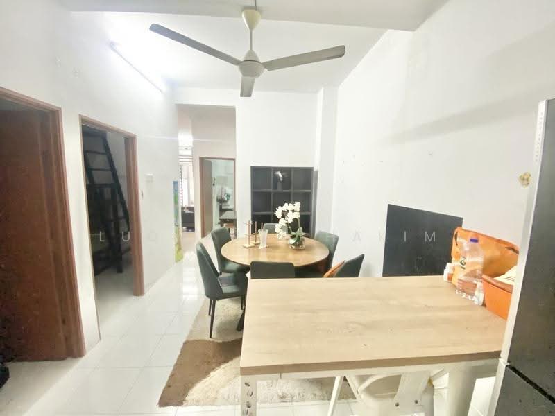 Terraced House for Sale in Kuantan (Pahang) - Luqmanul Hakim - Dining Room - PropertyGuru.com.my