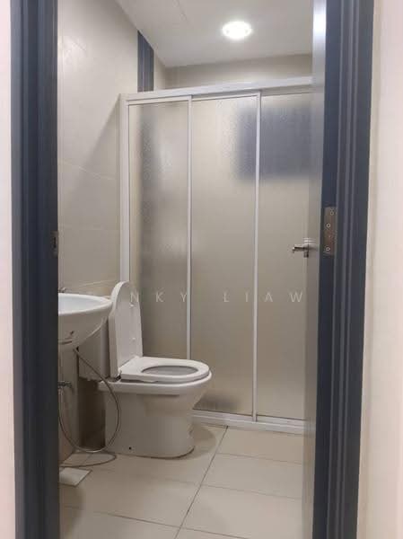 Service Residence for Rent at The Link 2 @ Bukit Jalil (Serviced Residences) - Pinky Liaw - Bathroom - PropertyGuru.com.my