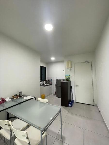 Kediaman Servis untuk Dijual di Majestic Maxim - Shirley Sea - Kitchen - PropertyGuru.com.my