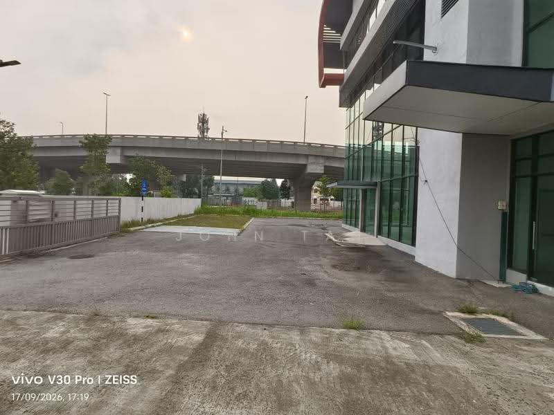 Detached Factory for Rent in Taman Sains Selangor (Kota Damansara) - John Tan - Exterior - PropertyGuru.com.my