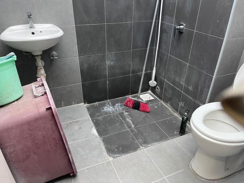 Rumah Teres 2-Tingkat untuk Dijual di Eco Forest (Semenyih) - Benjamin Siew - Bathroom - PropertyGuru.com.my