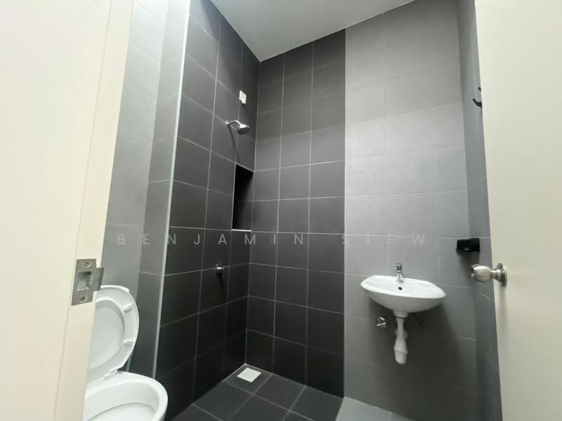 Rumah Teres 2-Tingkat untuk Dijual di Eco Forest (Semenyih) - Benjamin Siew - Bathroom - PropertyGuru.com.my