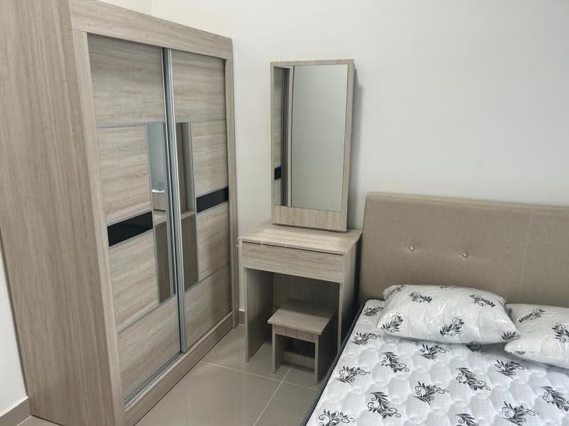 Kediaman Servis untuk Disewa di MKH Boulevard II - Jeff Cheah - Bedroom - PropertyGuru.com.my