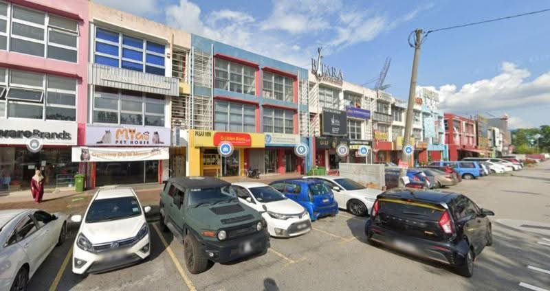 Shop / Office for Rent in Bandar Botanic (Klang) - Chloe Tan - Exterior - PropertyGuru.com.my