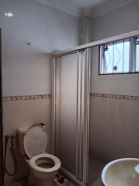 Rumah Teres 2-Tingkat untuk Dijual di Bandar Sri Damansara (Selangor) - Ong SK - Bathroom - PropertyGuru.com.my