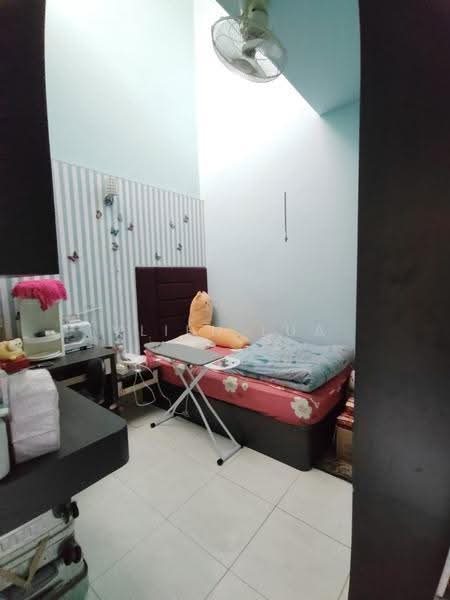 Rumah Teres 1.5-Tingkat untuk Dijual di Taman Pelangi Indah (Ulu Tiram) - Vlien Lua - PropertyGuru.com.my