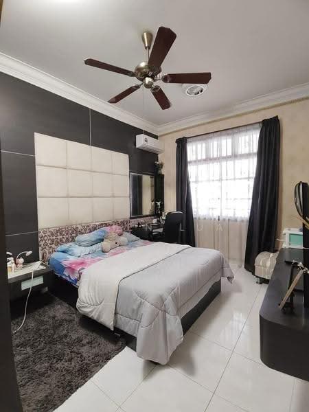 Rumah Teres 1.5-Tingkat untuk Dijual di Taman Pelangi Indah (Ulu Tiram) - Vlien Lua - PropertyGuru.com.my