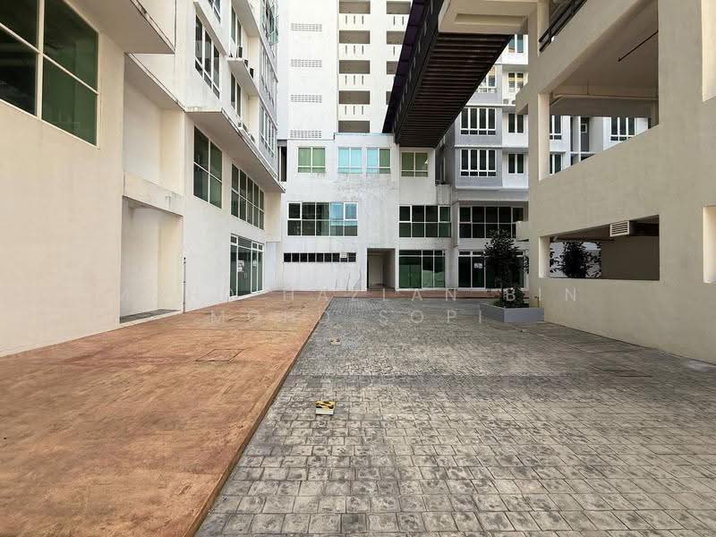 Hotel / Resort for Sale in Melaka City (Melaka) - Mohd Hazlan bin Mohd Sopi - PropertyGuru.com.my