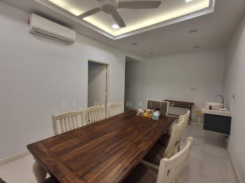 Cluster House for Sale in Shah Alam (Selangor) - Keyna Halim - Dining Room - PropertyGuru.com.my