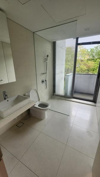 Semi-Detached House for Rent in Taman U Thant (Ampang) - Hon Ian - Bathroom - PropertyGuru.com.my