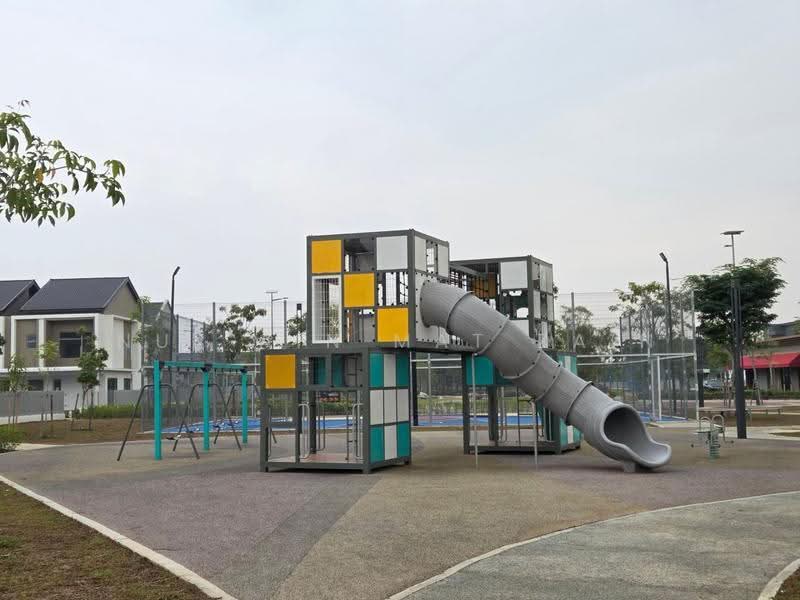 Rumah Teres 2-Tingkat untuk Dijual di Banting (Selangor) - Nur Ain Mat Zain - PropertyGuru.com.my