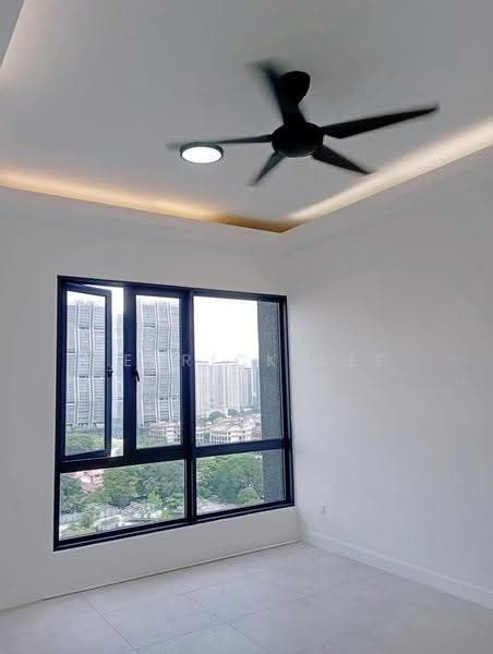 Kediaman Servis untuk Dijual di Sky Meridien - Derrick Lee - Interior - PropertyGuru.com.my