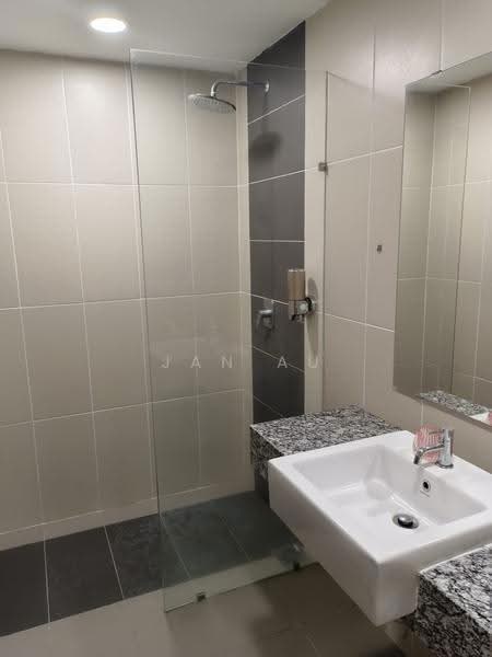 Kediaman Servis untuk Disewa di Res 280 - JAN AU - Bathroom - PropertyGuru.com.my