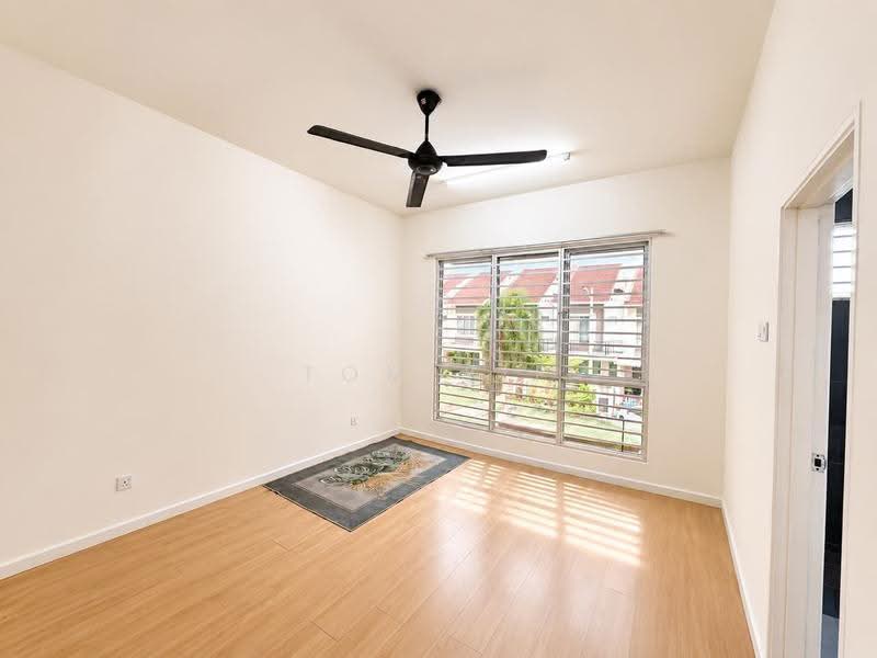 Rumah Teres 2-Tingkat untuk Dijual di Bandar Country Homes (Rawang) - Tom Yip - Interior - PropertyGuru.com.my