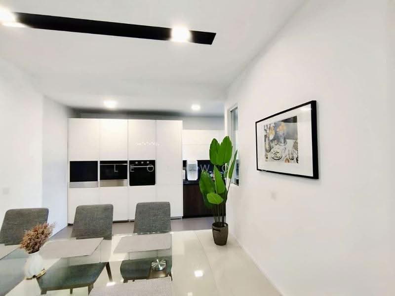 Rumah Teres untuk Disewa di Tamansari (Rawang) - LEON WONG - Dining Room - PropertyGuru.com.my