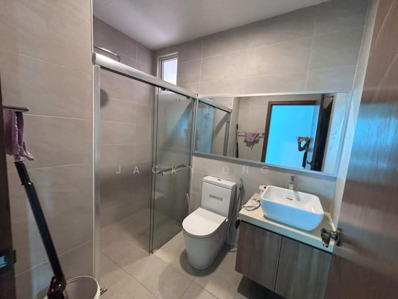 Kediaman Servis untuk Disewa di Grandview 360 - Jacky Ong - Bathroom - PropertyGuru.com.my