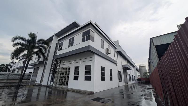Factory for Rent in Taman Desa Cemerlang (Ulu Tiram) - Johnson Chong - Exterior - PropertyGuru.com.my
