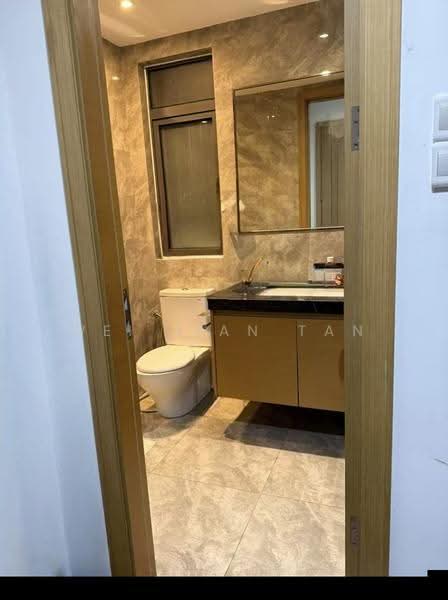 Service Residence for Sale at R&F Princess Cove Phase 1 - Wei Jian Tan - Bathroom - PropertyGuru.com.my