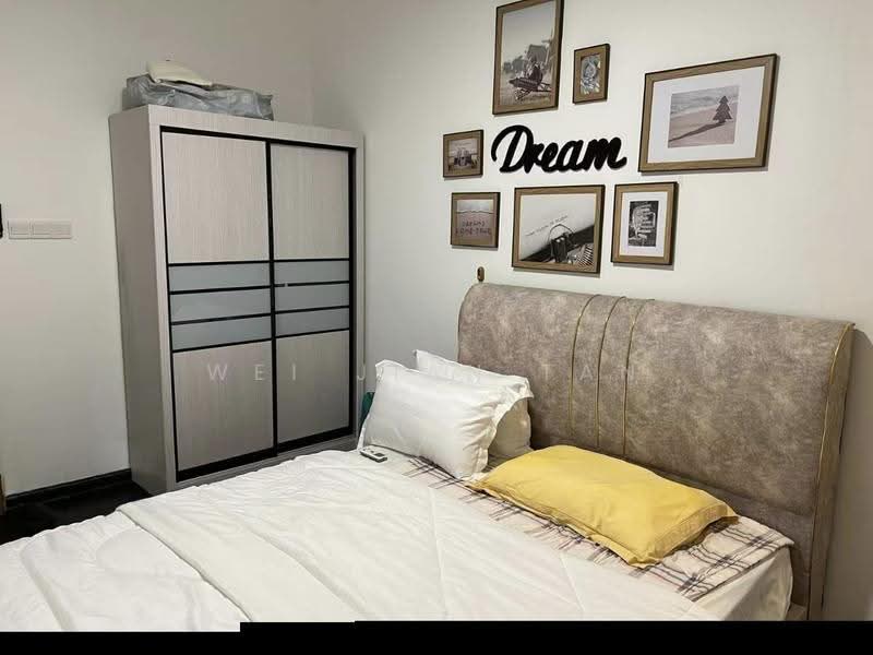 Service Residence for Sale at R&F Princess Cove Phase 1 - Wei Jian Tan - Bedroom - PropertyGuru.com.my
