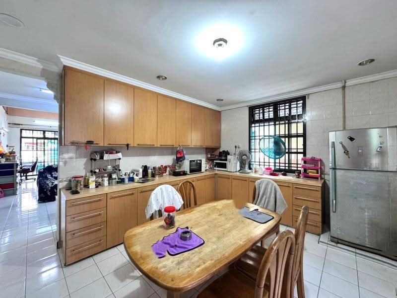 Rumah Teres 1.5-Tingkat untuk Dijual di Taman Pelangi Indah (Ulu Tiram) - Karl Lim - Kitchen - PropertyGuru.com.my