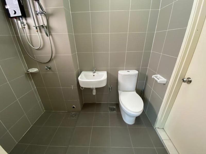 Rumah Teres 2-Tingkat untuk Dijual di M Residence 2 (Rawang) - Tom Yip - Bathroom - PropertyGuru.com.my