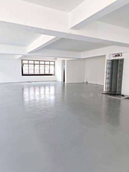 Shop for Rent in Taman Daya (Johor Bahru) - Daniel Yong - Interior - PropertyGuru.com.my