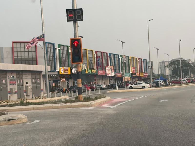 Shop / Office for Sale in Bandar Puncak Alam (Puncak Alam) - Terence Wee - Exterior - PropertyGuru.com.my