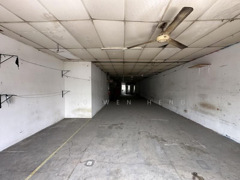 Shop / Office for Rent in Rawang (Selangor) - Wong Wen Heng - Interior - PropertyGuru.com.my