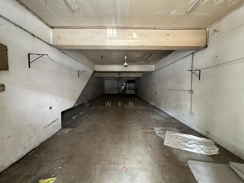 Shop / Office for Rent in Rawang (Selangor) - Wong Wen Heng - Interior - PropertyGuru.com.my