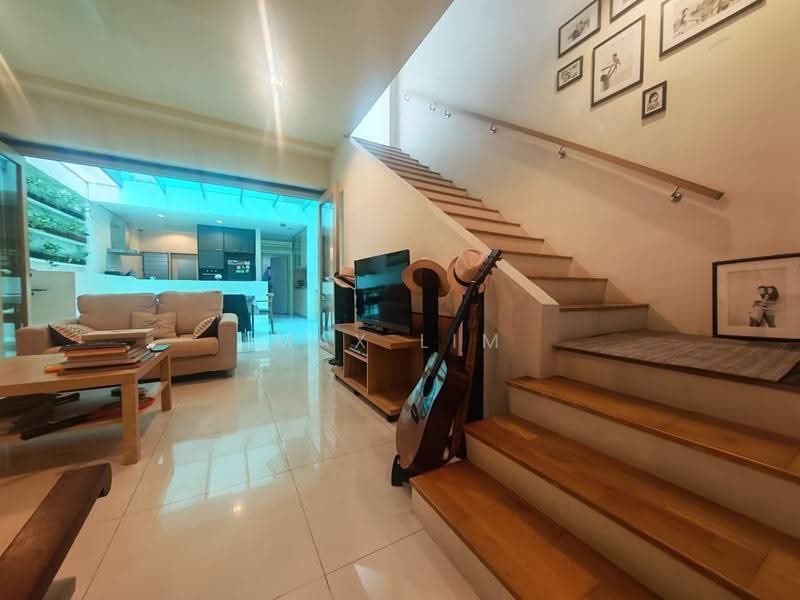 2.5-storey Terraced House for Sale in Pulau Tikus (Penang) - Max Lim - Living Room - PropertyGuru.com.my