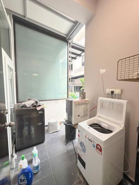 Rumah Kluster untuk Dijual di Setia Eco Cascadia (Tebrau) - Fong Lik - Balcony - PropertyGuru.com.my
