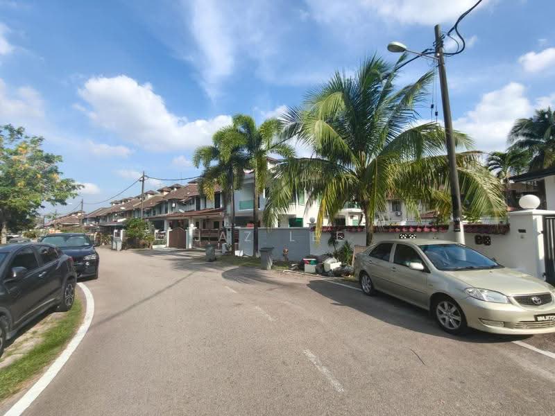 Rumah Teres 2-Tingkat untuk Dijual di Taman Mount Austin (Tebrau) - Jaz Lee - PropertyGuru.com.my
