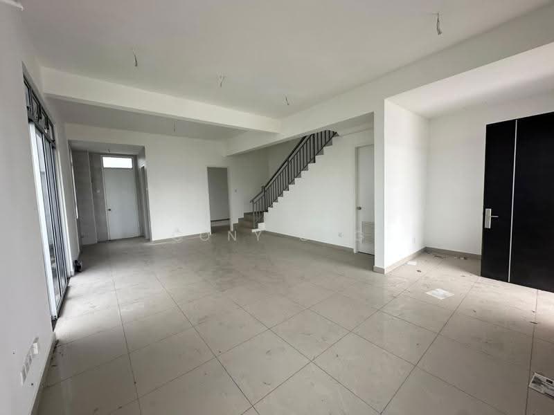 Cluster House for Sale in Johor Bahru (Johor) - Cony Ong - Living Room - PropertyGuru.com.my