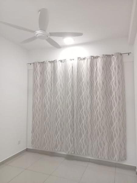 Service Residence for Rent at Parkland Residence - Annie Lee - Master Room - PropertyGuru.com.my