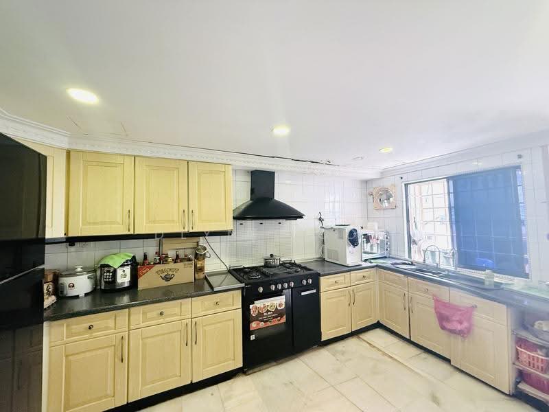 Rumah Teres 2-Tingkat untuk Dijual di Pandan Perdana (Cheras) - Dlynie Ooi - Kitchen - PropertyGuru.com.my