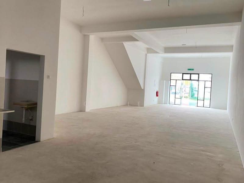 Shop / Office untuk Disewa di Bandar Baru Permas Jaya (Permas Jaya) - Michelle Ng - Interior - PropertyGuru.com.my
