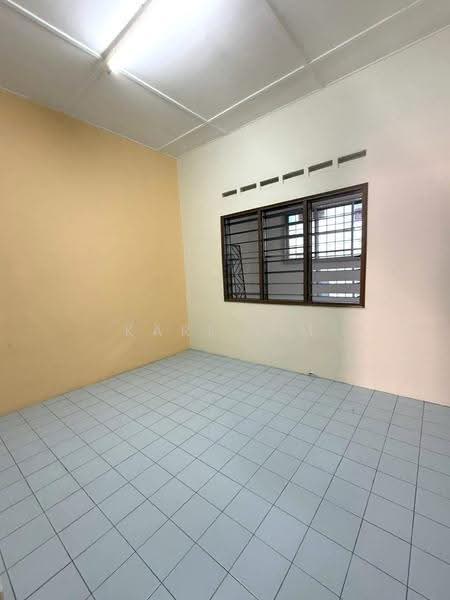 1-storey Terraced House for Sale in Taman Johor Jaya (Johor Bahru) - Karl Lim - Interior - PropertyGuru.com.my