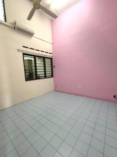 1-storey Terraced House for Sale in Taman Johor Jaya (Johor Bahru) - Karl Lim - Interior - PropertyGuru.com.my