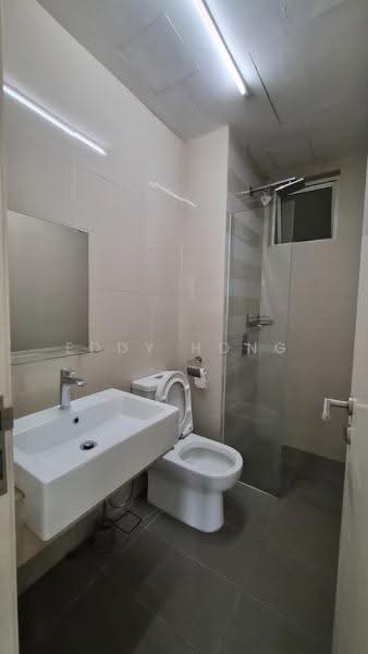 Kediaman Servis untuk Disewa di Southbank Residence - Eddy Hong - Bathroom - PropertyGuru.com.my