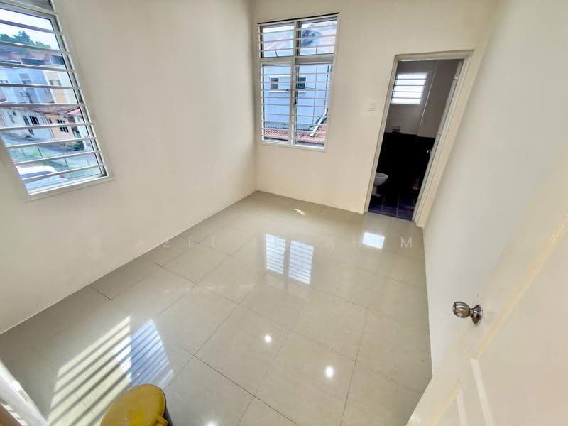2-storey Terraced House for Sale in Taman Vista Hill (Cheras) - Azli Ibrahim - Interior - PropertyGuru.com.my