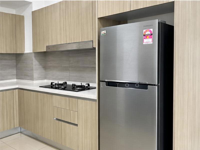 Service Residence for Rent at Gravit8, Klang - Rachel Too - Kitchen - PropertyGuru.com.my
