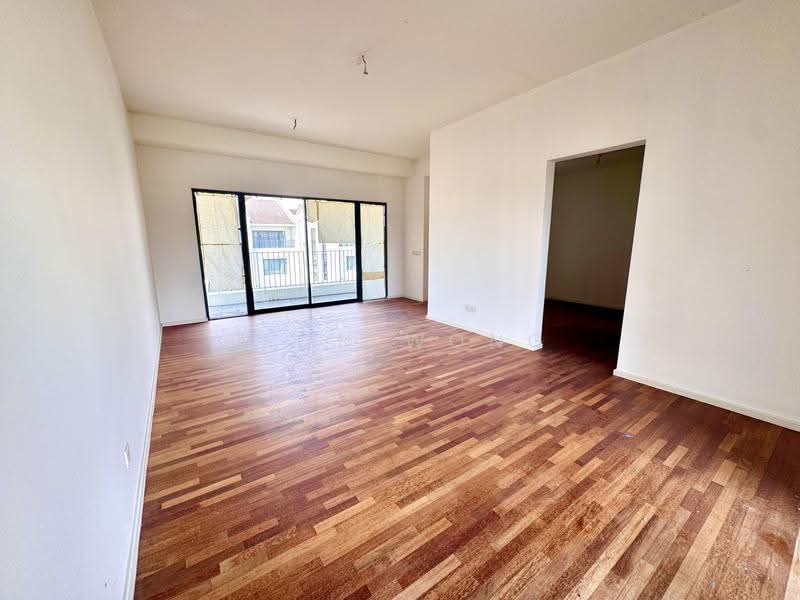 Rumah Teres untuk Dijual di Tamansari (Rawang) - LEON WONG - Living Room - PropertyGuru.com.my