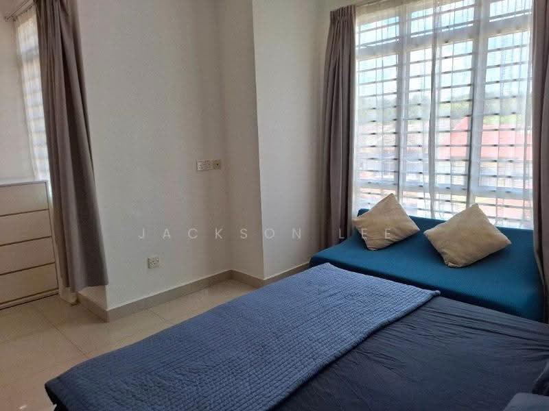 2-storey Terraced House for Rent in Bandar Putra Permai (Seri Kembangan) - Jackson Lee - Bedroom - PropertyGuru.com.my