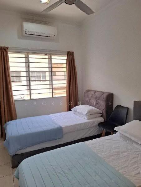 2-storey Terraced House for Rent in Bandar Putra Permai (Seri Kembangan) - Jackson Lee - Bedroom - PropertyGuru.com.my