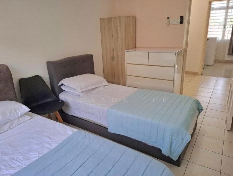 2-storey Terraced House for Rent in Bandar Putra Permai (Seri Kembangan) - Jackson Lee - Bedroom - PropertyGuru.com.my