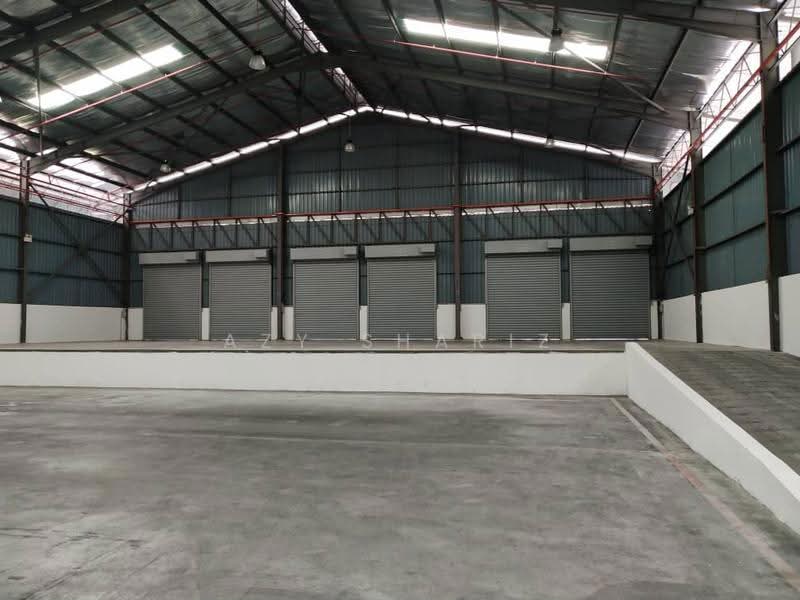 Gudang untuk Disewa di Seksyen 15 (Shah Alam) - Azy Shariz - Interior - PropertyGuru.com.my
