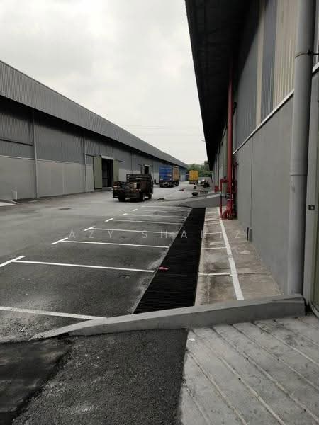 Gudang untuk Disewa di Seksyen 15 (Shah Alam) - Azy Shariz - Exterior - PropertyGuru.com.my
