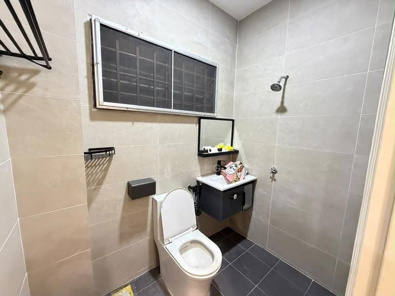 Rumah Teres 2-Tingkat untuk Disewa di Bandar Indahpura (Kulai) - Austing Ng - Bathroom - PropertyGuru.com.my